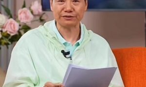 雷軍真去擰螺絲了，醒來10萬臺SU7已經搞定縮略圖