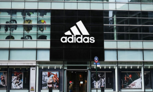 離我最近的耐克阿迪專賣店的地址縮略圖