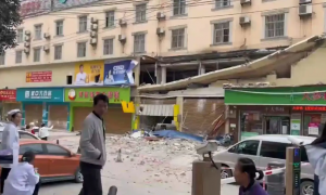 南寧房屋倒塌已致3人遇難縮略圖 南寧房屋倒塌已致3人遇難縮略圖