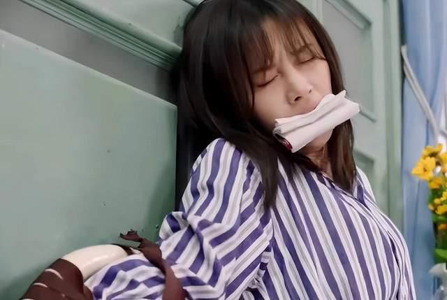 女孩被前男友綁架虐待：警方介入插圖
