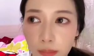 吳柳芳自曝當(dāng)老師被拖欠工資縮略圖 吳柳芳自曝當(dāng)老師被拖欠工資縮略圖