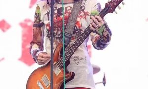 邁克爾杰克遜女兒宣布訂婚縮略圖
